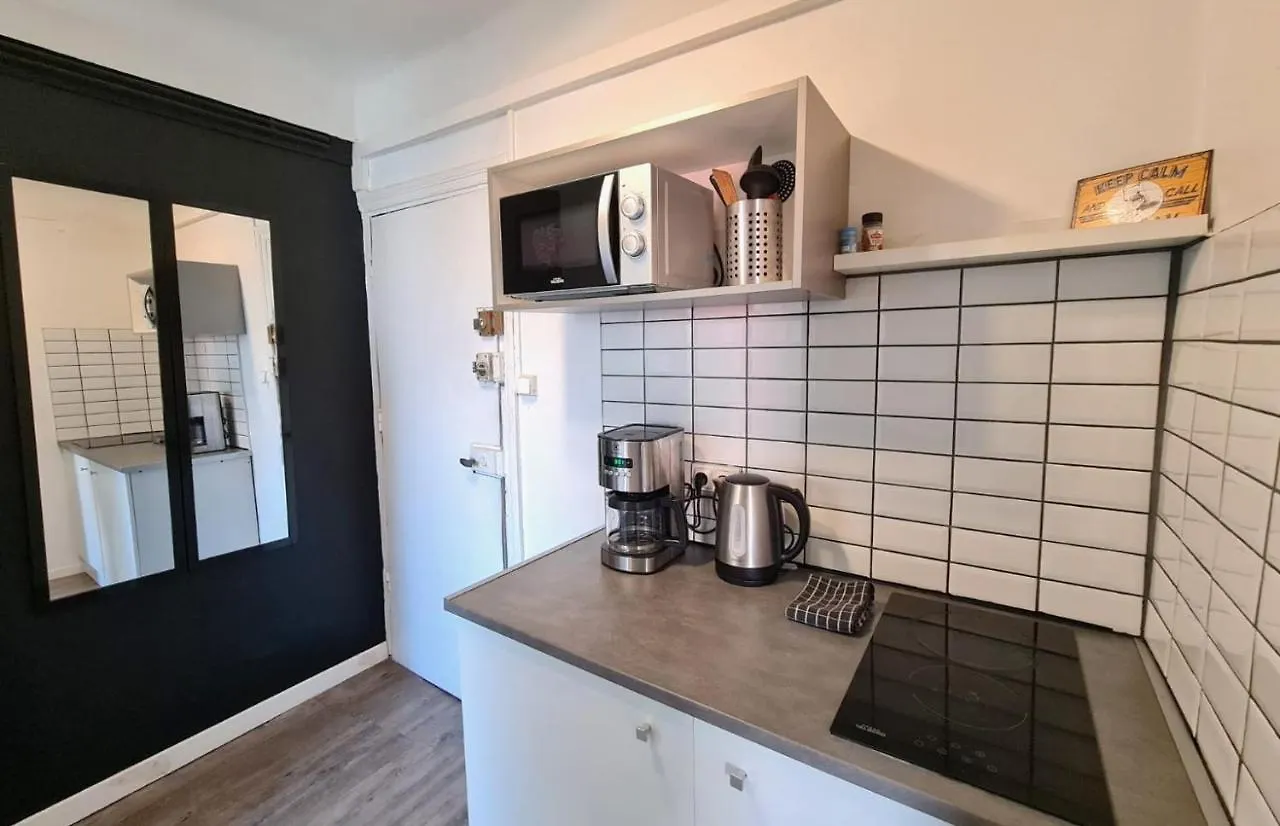 Studio-Coin Nuit Au Calme - Lumineux Sans Vis A Vis Apartment Toulon